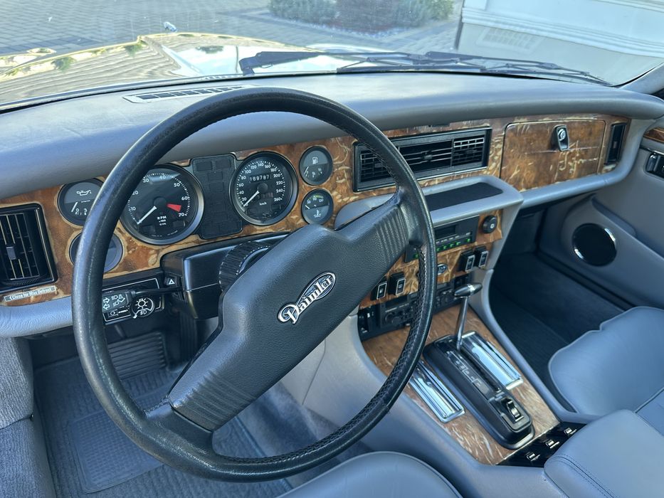 Jaguar daimler duble six 1984 5.3 HE inmatriculat istoric