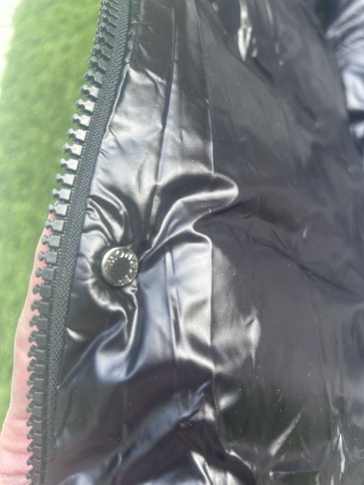 Vesta M.O.N.C.L.E.R calitate premium fulgi de gasca marimea 4(M-L)