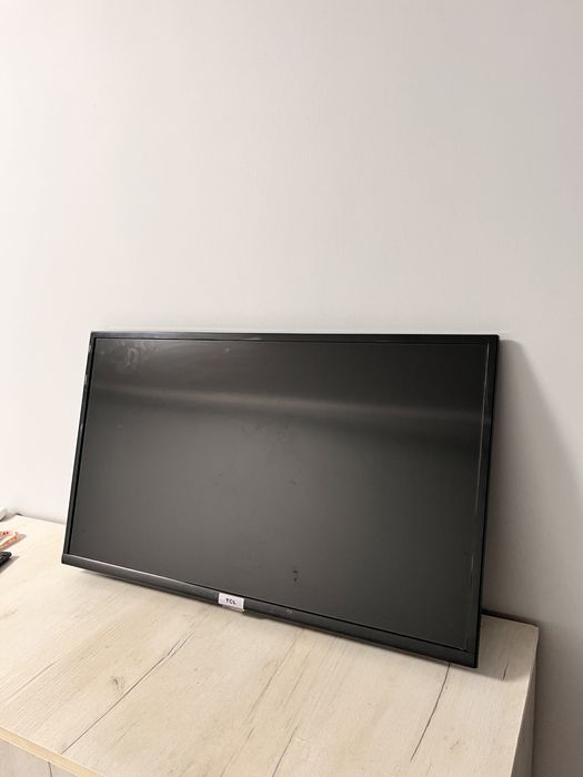 Продается Телевизор TCL, в рабочем состояние