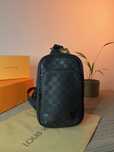Borseta Piept Louis Vuitton Sling Bag Black Calitate Premium