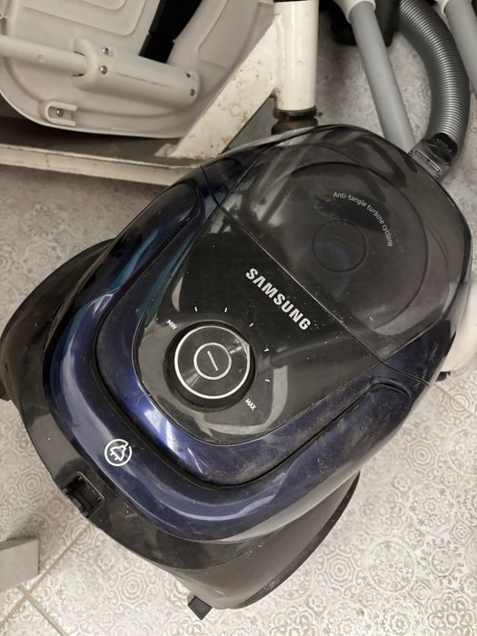 Продам пылесос в нерабочем состоянии