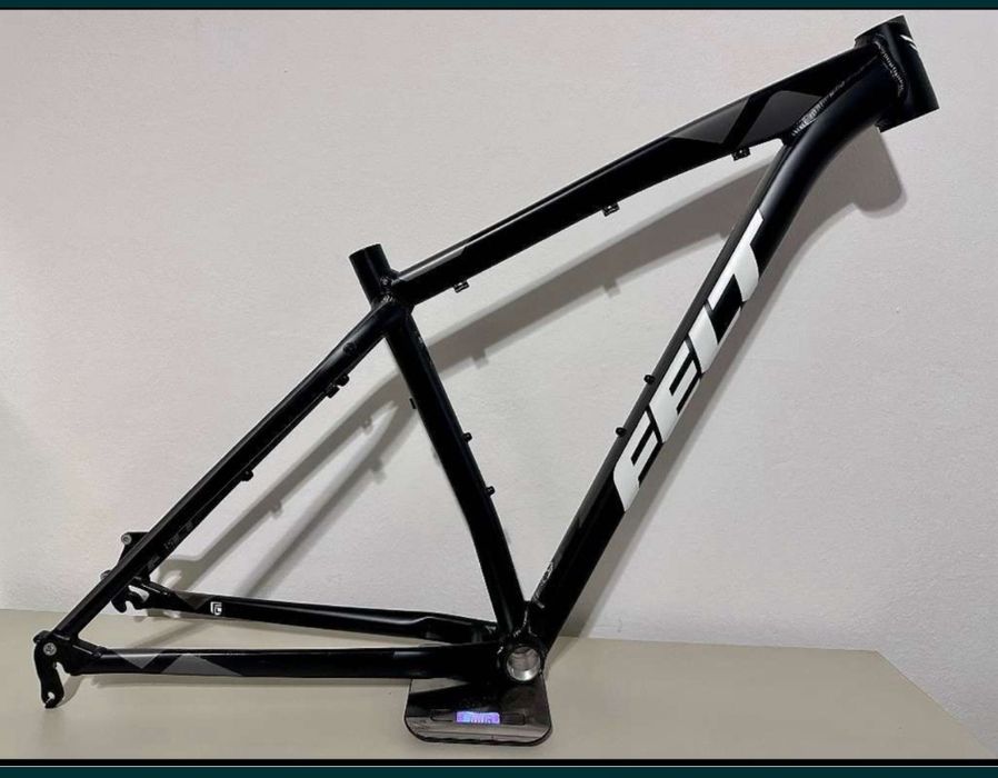 Cadru bicicleta Felt 29"