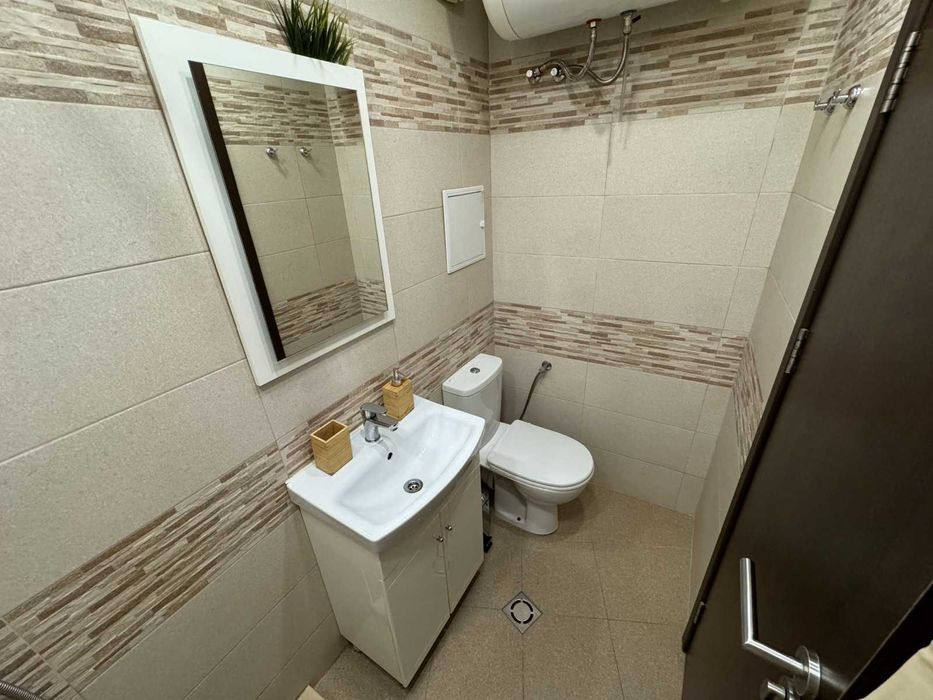 Дава се под наем Двустаен апартамент в София, Център - 52 кв.м за 400 € - Снимка #5