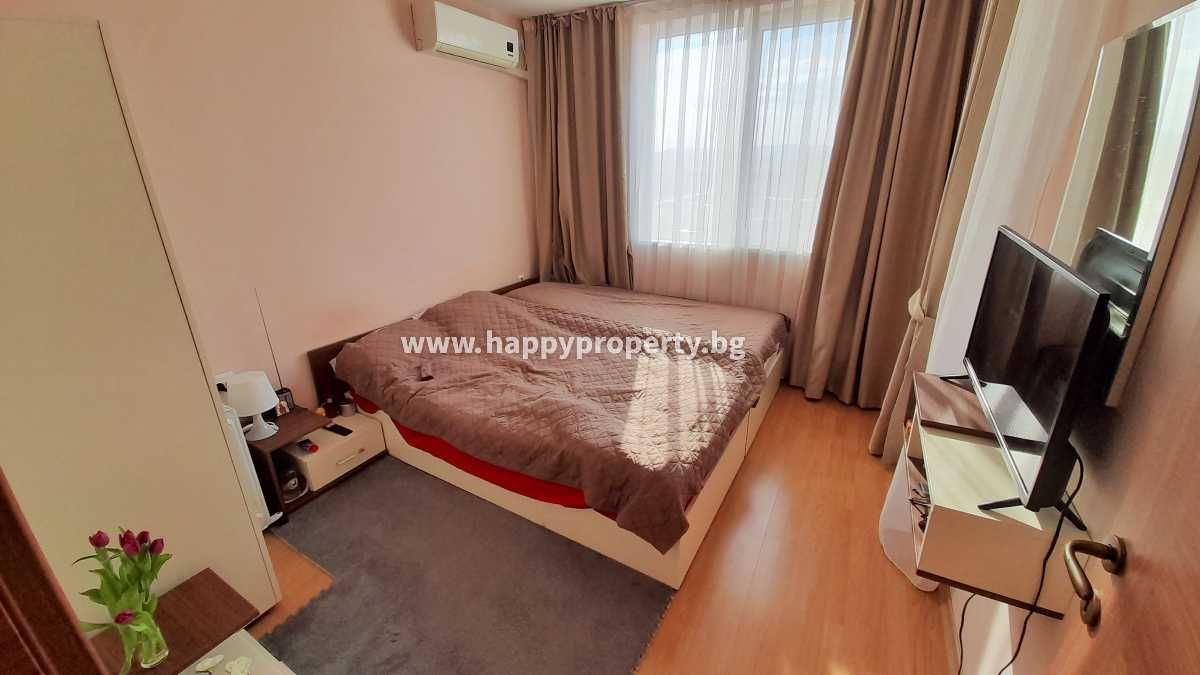 Продава се Тристаен апартамент в к.к. Слънчев бряг - 65 кв.м за 1208 €/кв.м - Снимка #6