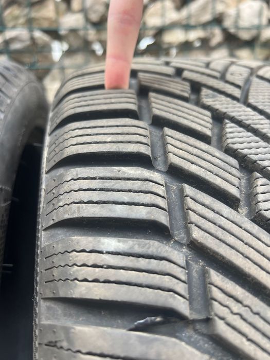 Anvelope iarna 245/45/19