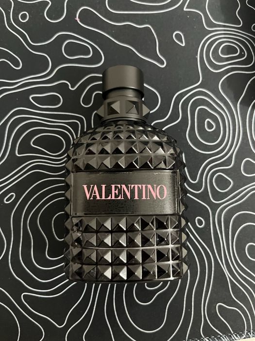 Valentino Uomo Born in Roma