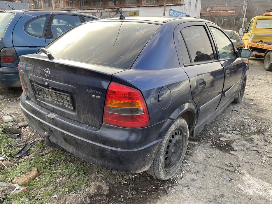 Opel Astra G 2.0dtl 86кс 1998г На Части