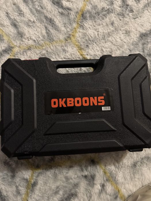 Suflantă portabilă cu 2 acumulatoare