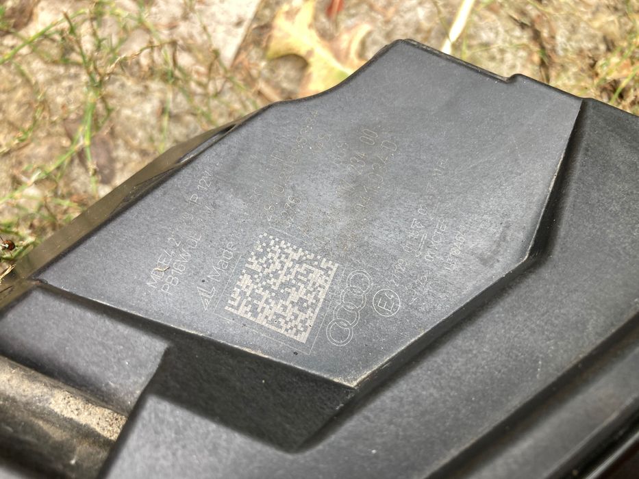 Far Audi A4 B9 8W facelift 2020 - 2023 far dreapta A 4 8w B 9