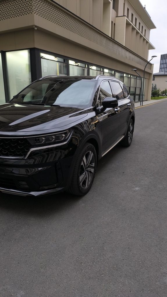 KIA Sarento 2022 yil 7 kish Full Pazisasi