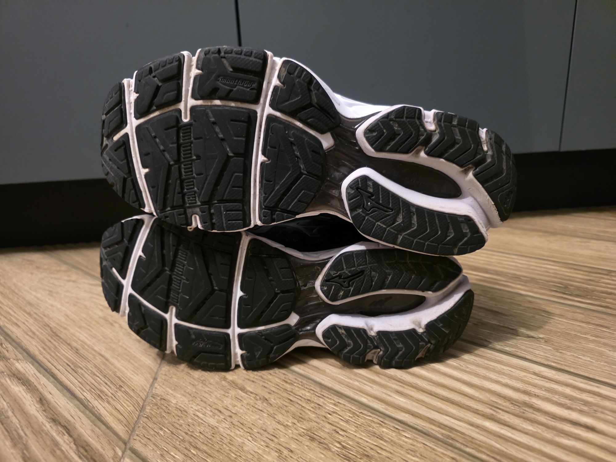Дамски маратонки  MIZUNO