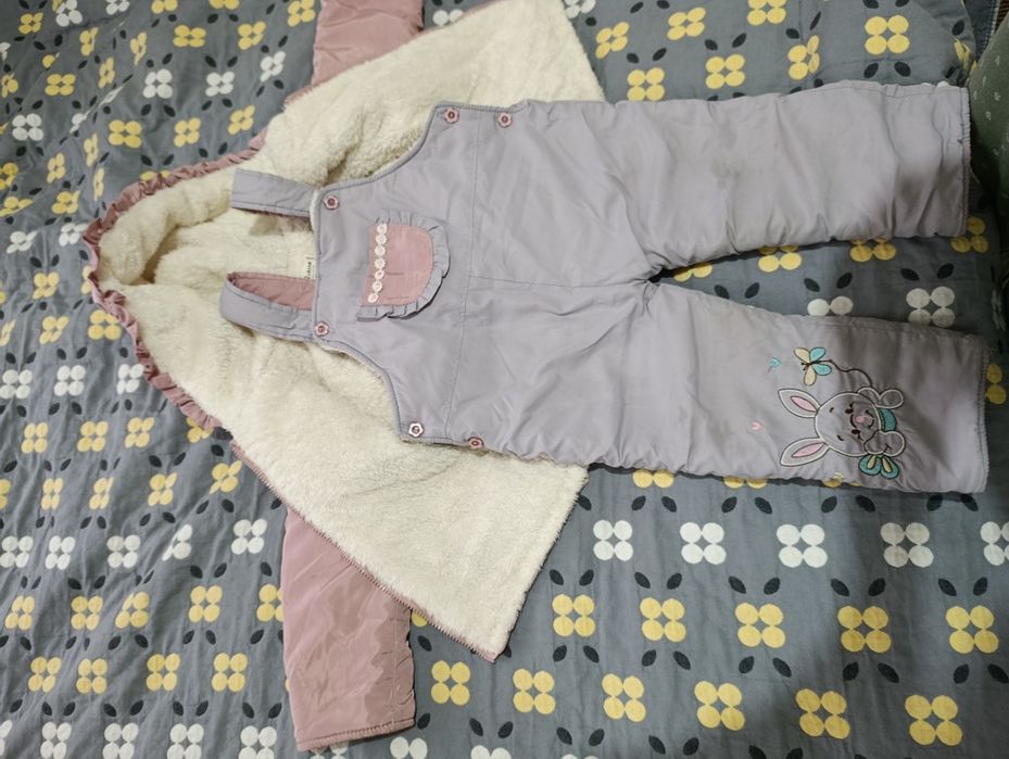 Зимний комбинезон для девочки 2-3 года