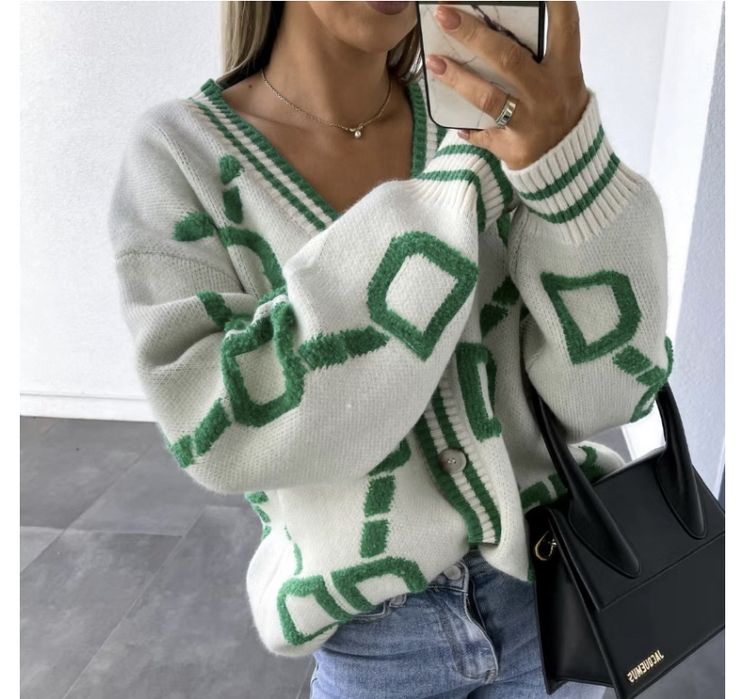 Продам новые кардиганы