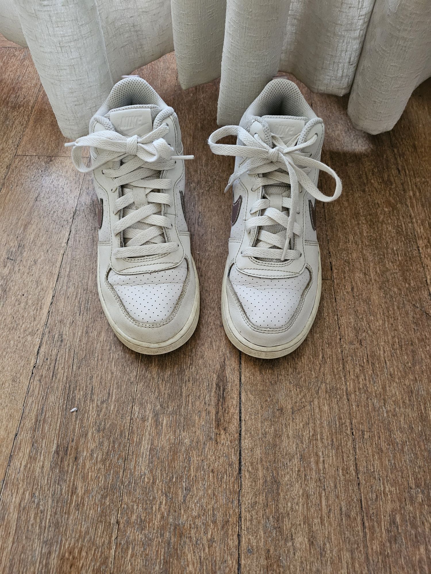 Оригинални кожени маратонки Nike