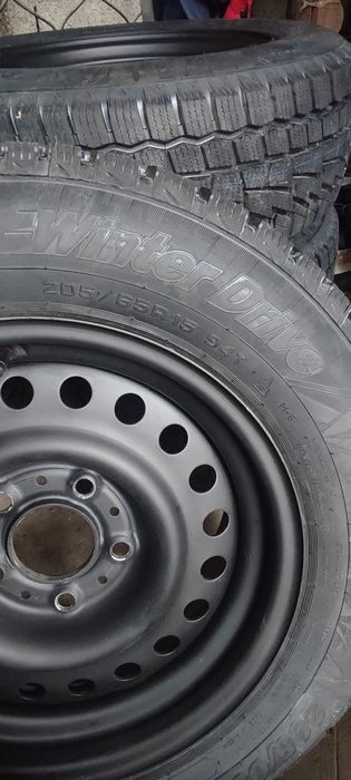 Шины зимние с дисками R15