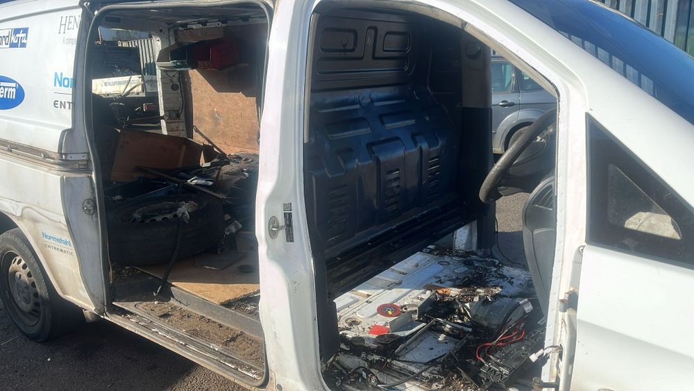 Dezmembrez mercedes vito 2016 640 447 motor 1.6 R9M om 622 cardan cuti
