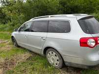 Dezmembrez passat b6 1.9d bkc