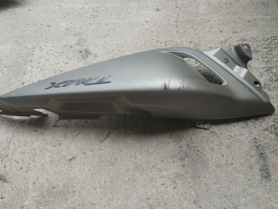 Carena Laterala stanga spate pentru Yamaha Tmax model 2012