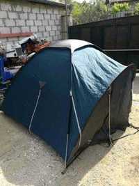 Триместна палатка