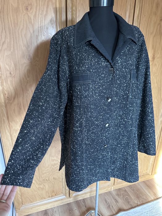 Vand jacketa lana 86% deosebita, marime M-L