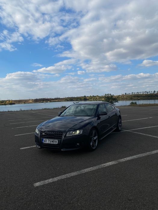 Vând vând vand.vand