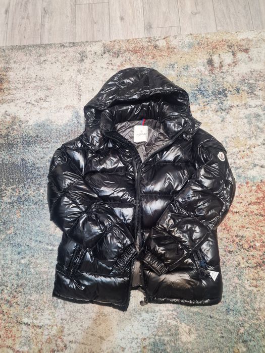 Moncler Maya Black

1 450
