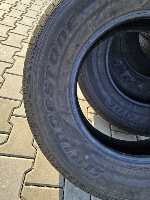 Brigestone 255 70 R 18