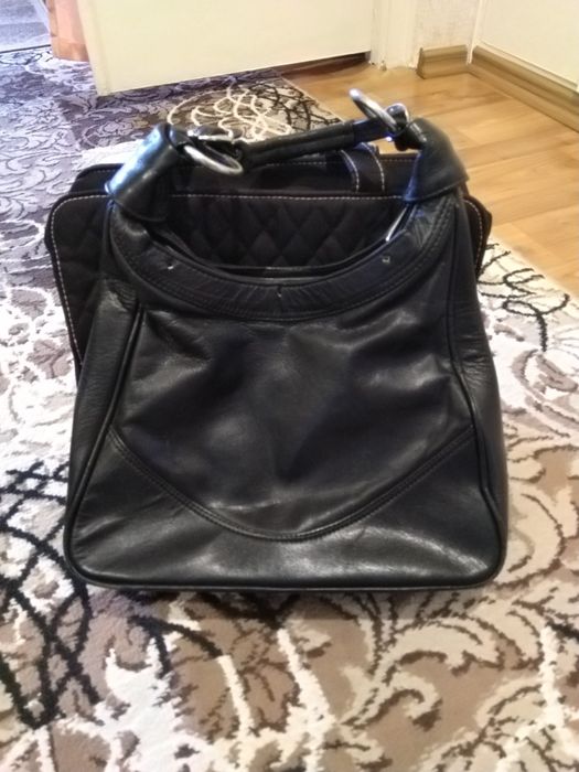 Сумка отдам бесплатно