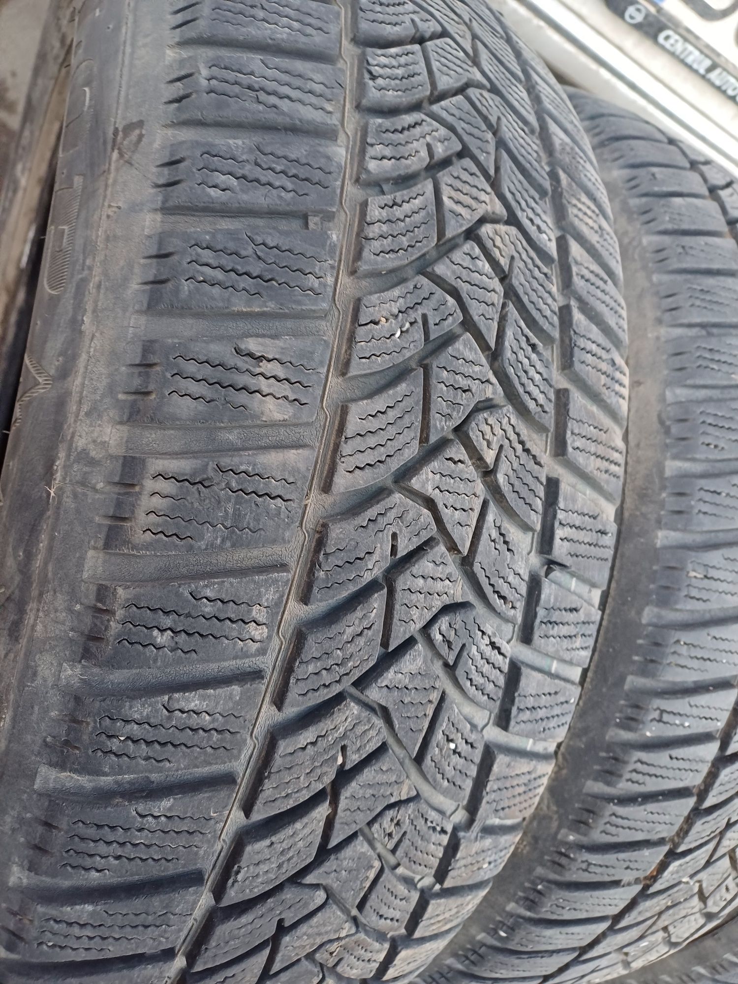 Anvelope 205/60/16 Dunlop M+S