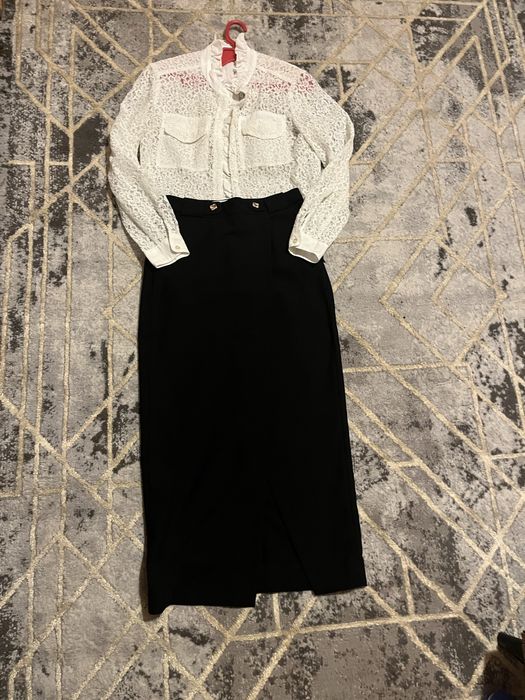 Пола BA&SH и риза Claudi Pierlot