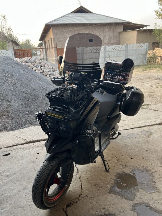 Skuter tank sotiladi