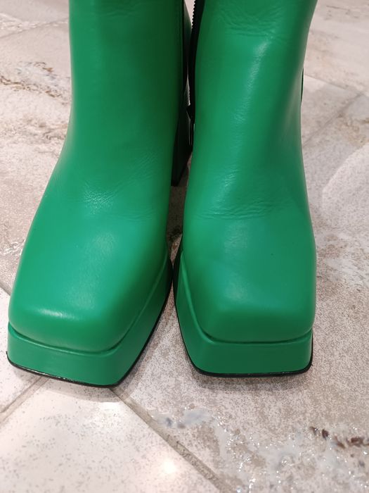 Нови естествена кожа