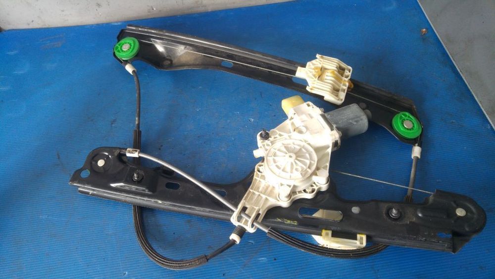 macara cu motoras geam electric stanga fata bmw serie 1 e87 7138485e