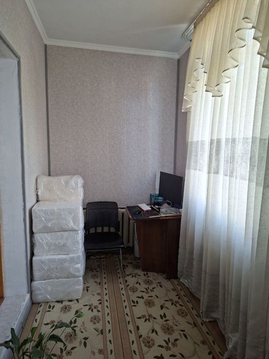 Срочно! Продаётся  квартира в центре Ташкента, район Чорсу