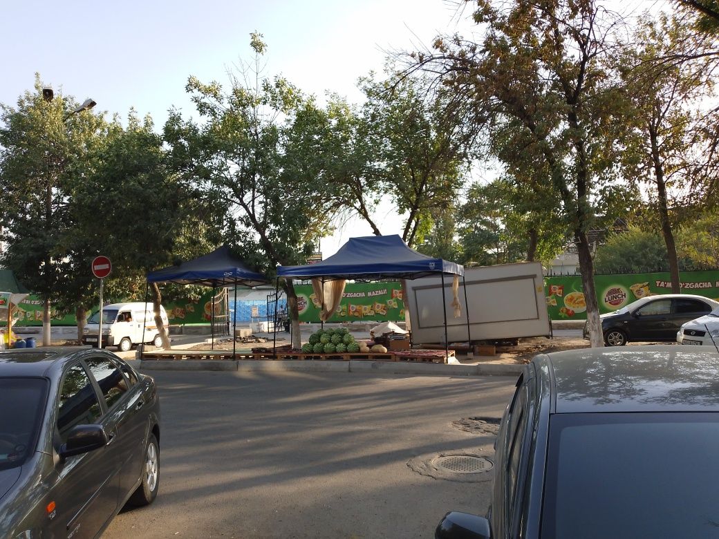 Dima DxD orginal 
Zontik/naves 4,5*3/3*3
Zontik bor 1 oy ishlatilgan 2