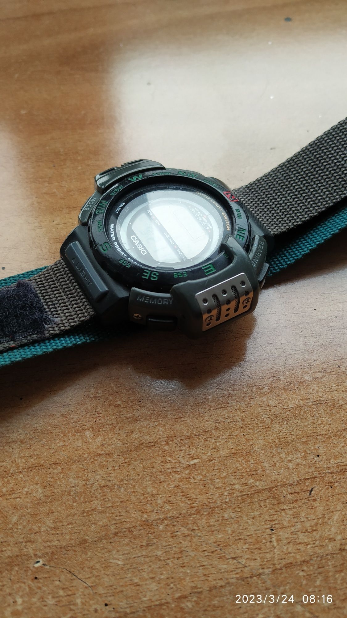 CASIO Pro Trek PRT-40