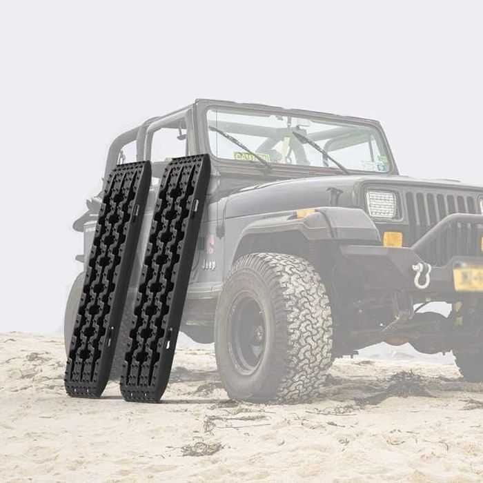 Подложки против буксуване за гуми за допълнително сцепление 105x30cm