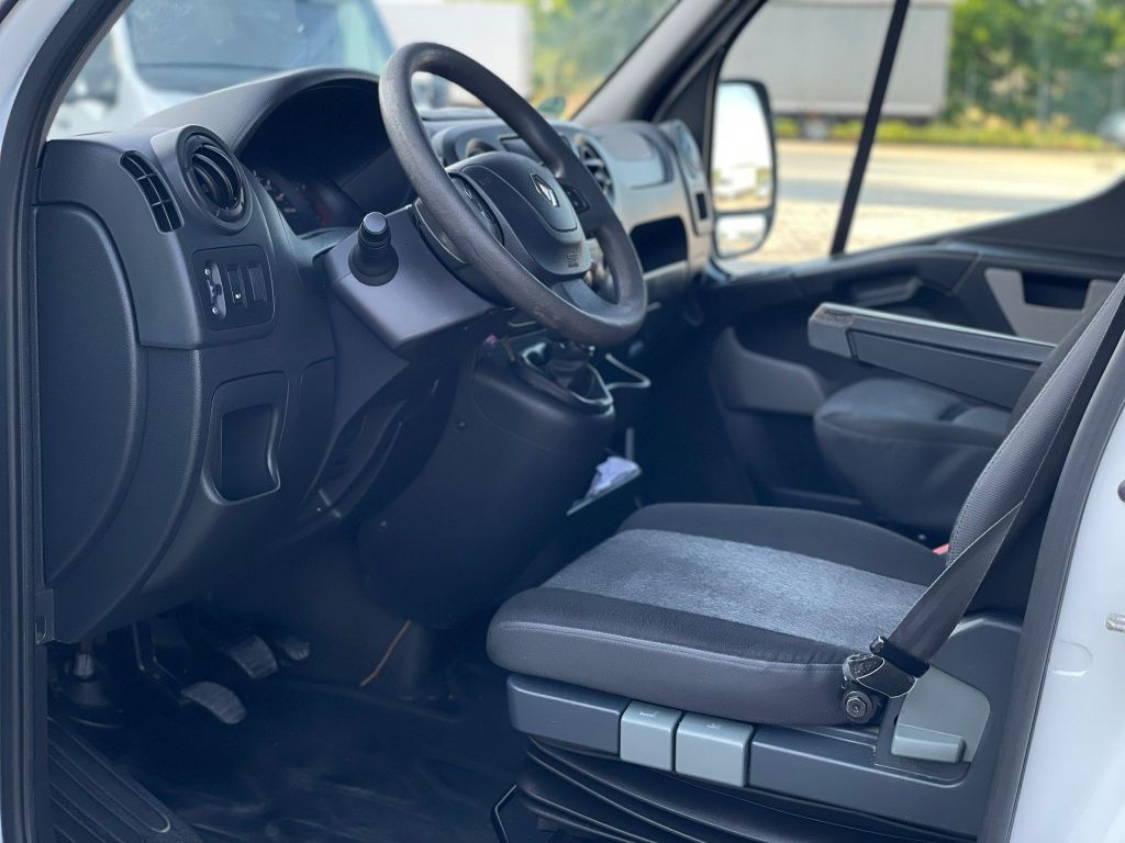 Renault Master 2019/ 08  8 euro paleti 

EURO 6, 2.3 dci 170cp 6 trept