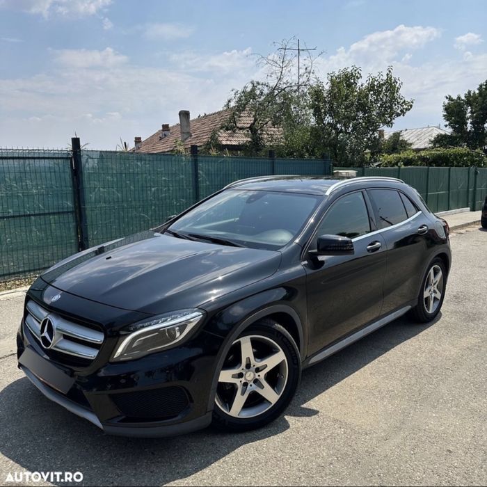 Vand Mercedes Benz GLA 200d AMG 4Matic