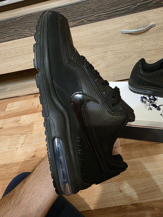 Обувки NIKE Air Max