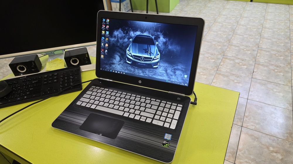 Ноутбук Нр Core i7