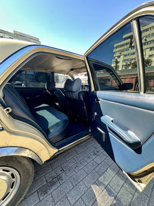 Mercedes Benz w123 cobra