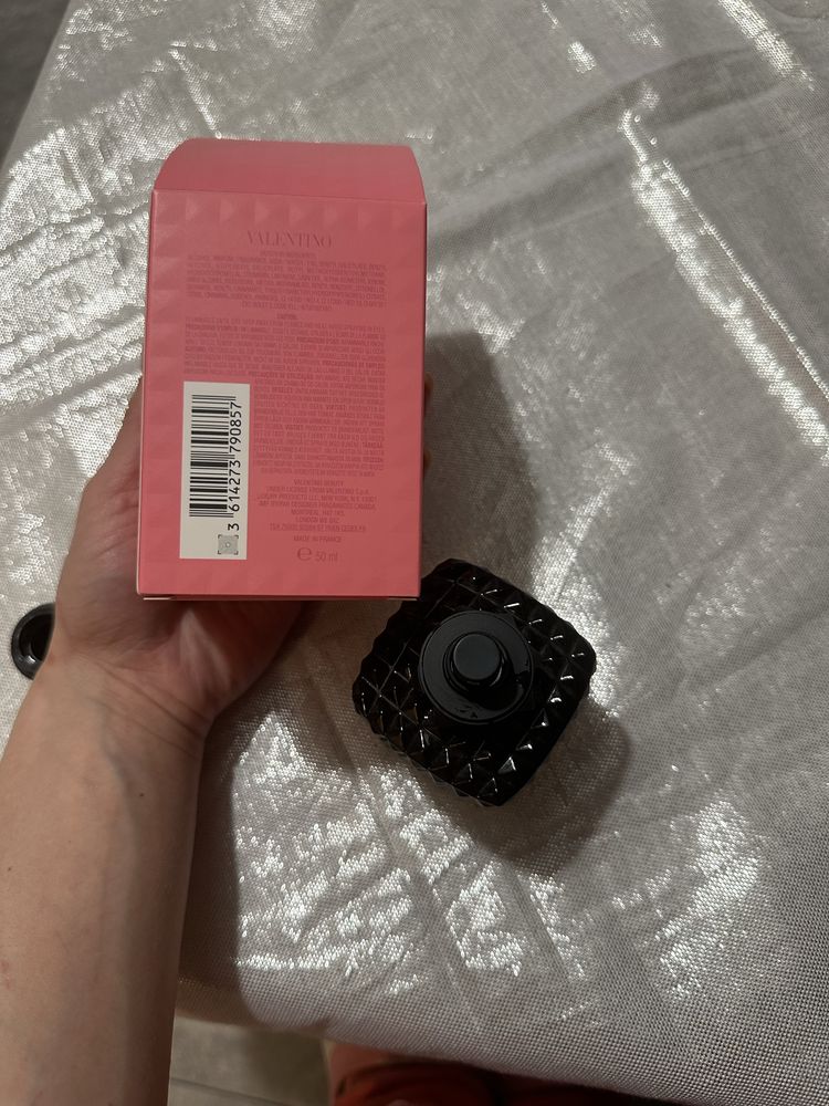 Парфюм Valentino, Born in roma donna intense, Ysl Black Opium