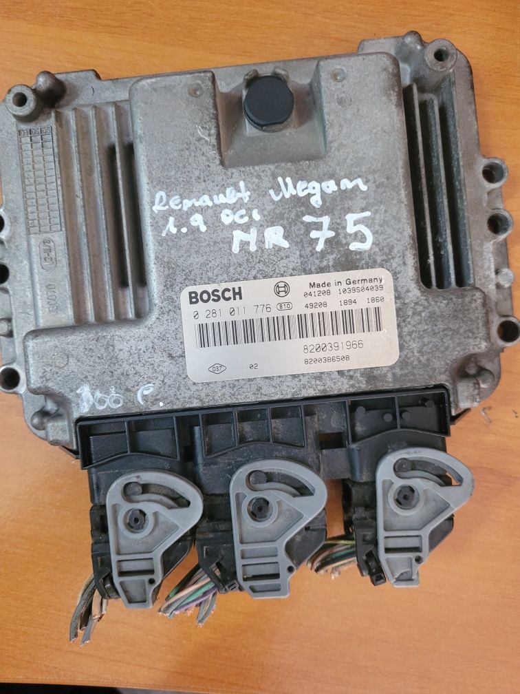 Calculator motor Renault Megane 2 1.9 DCI cod: 0281011776