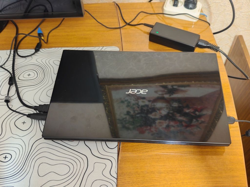 Acer Aspire V3-571G. Обмен на системник.