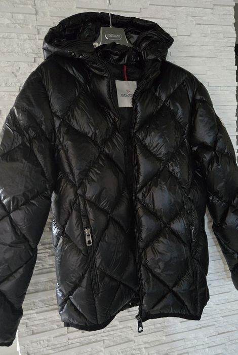 Оригинално яке Moncler размер S