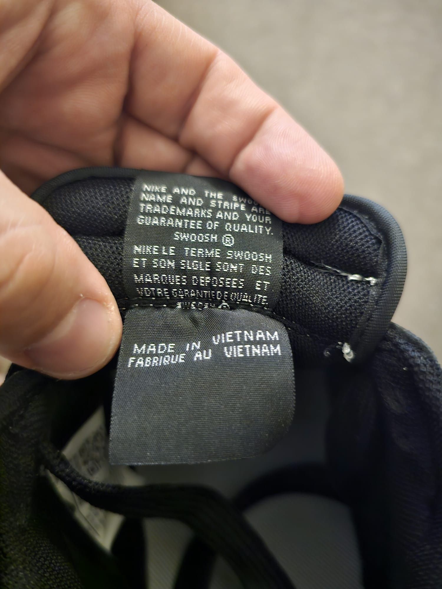 Adidasi nike noi(originali)