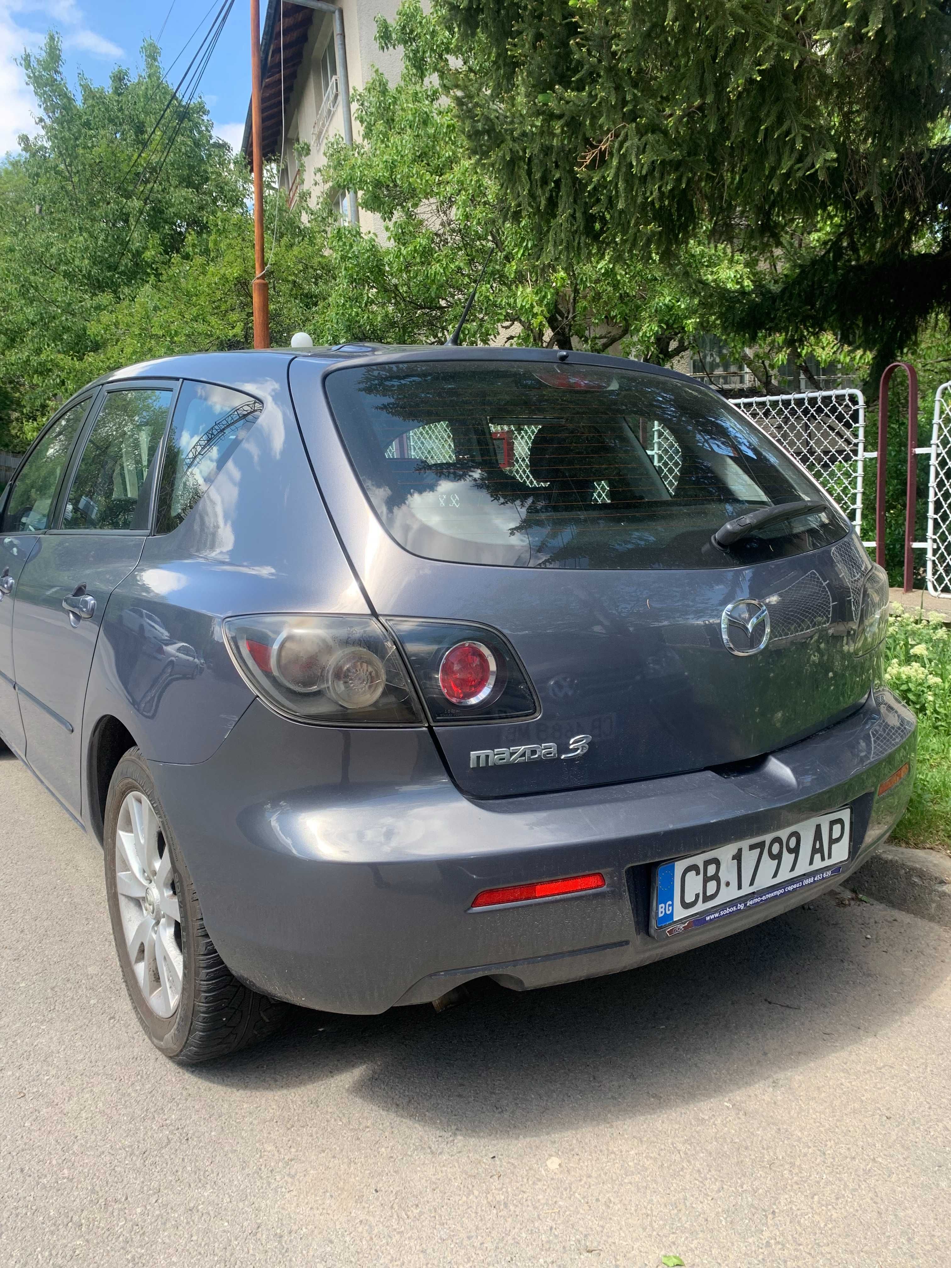 Mazda 3, Хечбек, тъмно сив металик