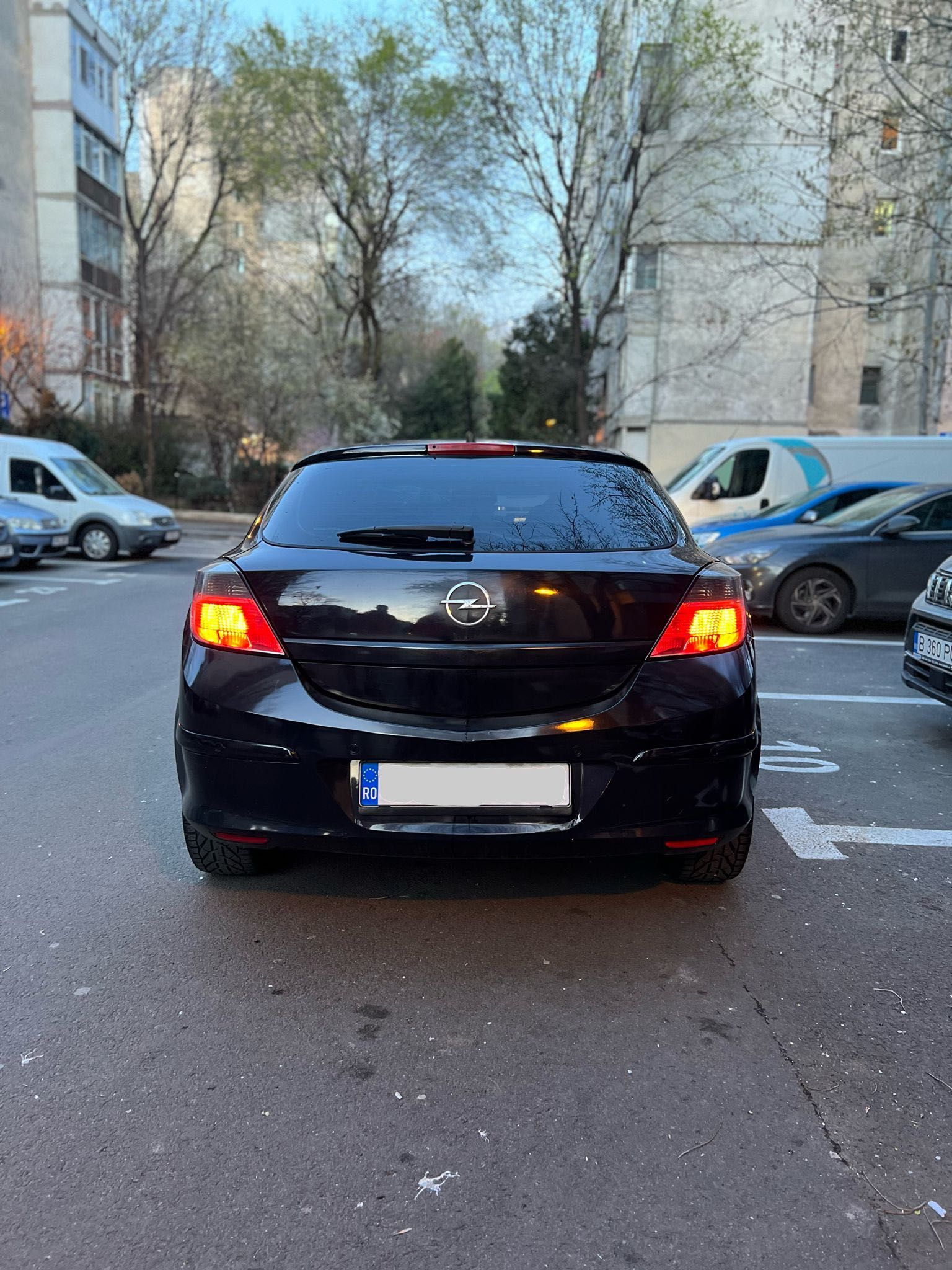 Opel Astra H GTC