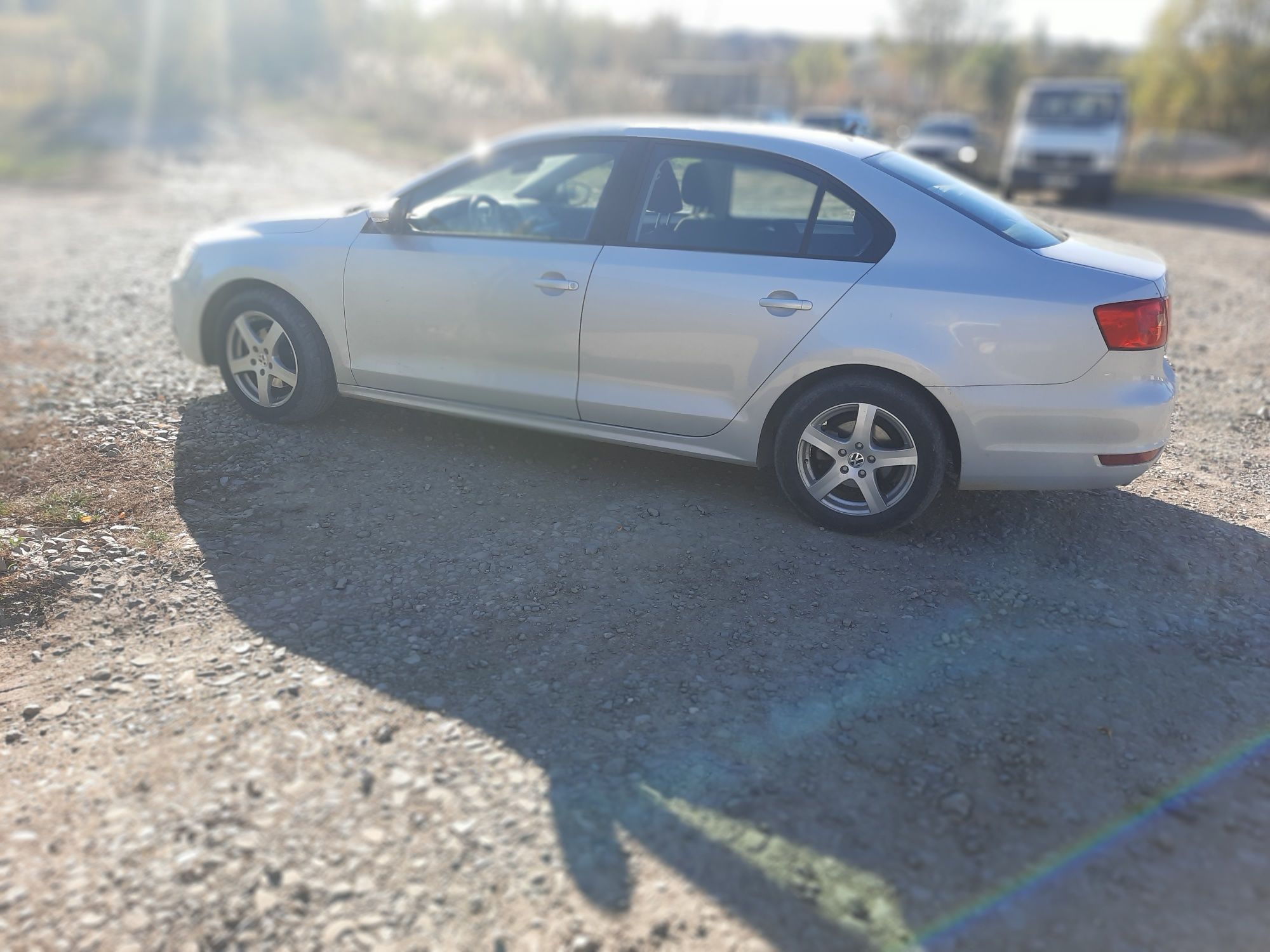 VW JETTA 2013 - 1.6 TDI